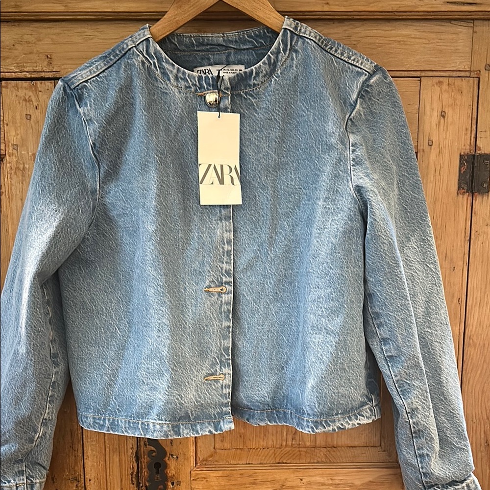 Zara Women's Light Blue Denim Jacket